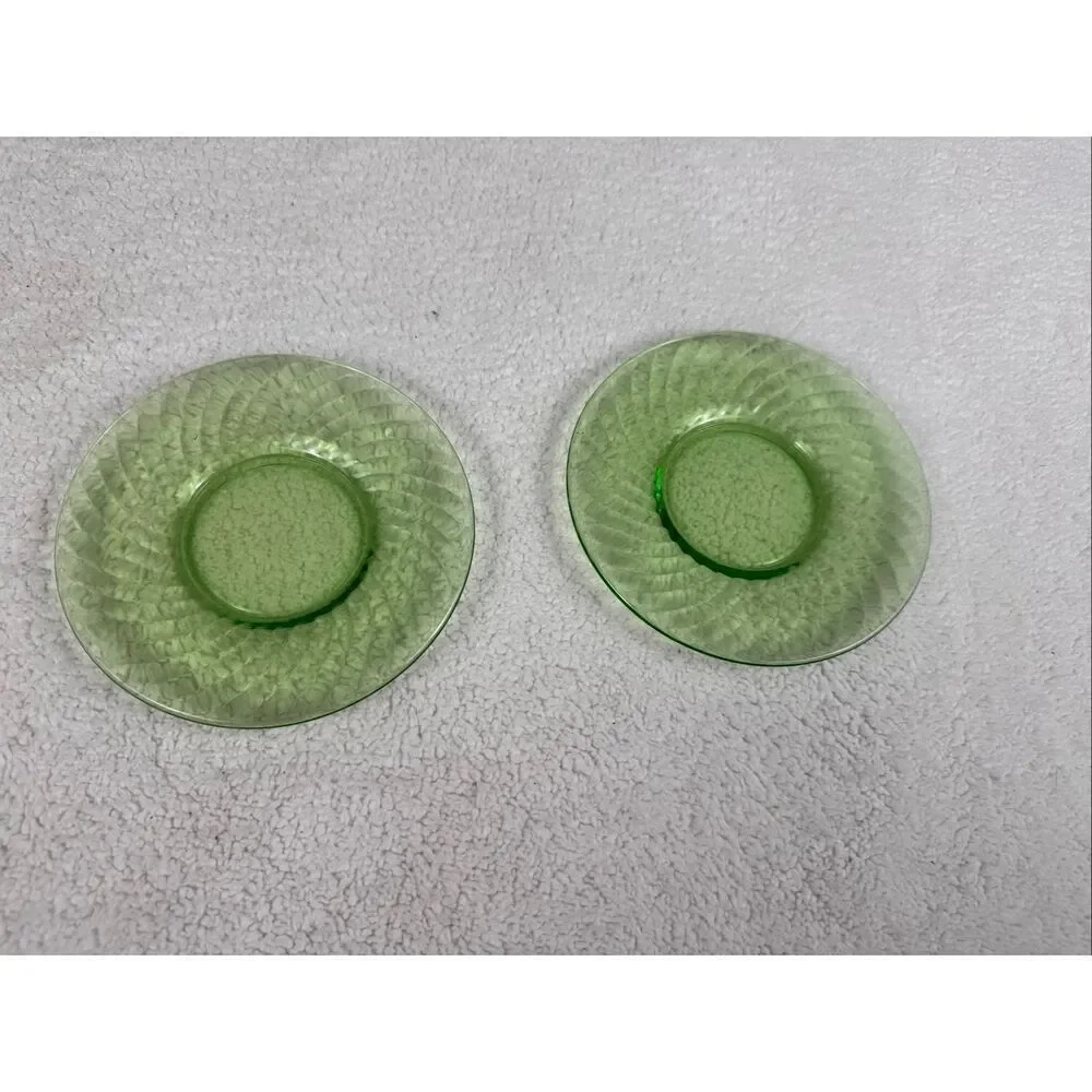 Vintage Uranium Glass Plates 6” Spiral/Swirl Pattern - Set Of 10